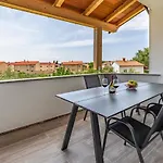 Asta Appartement *