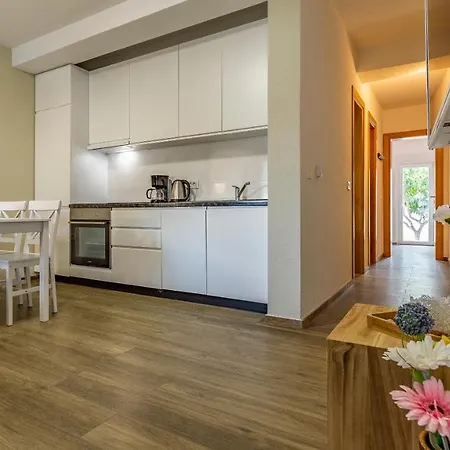 Apartman Asta *