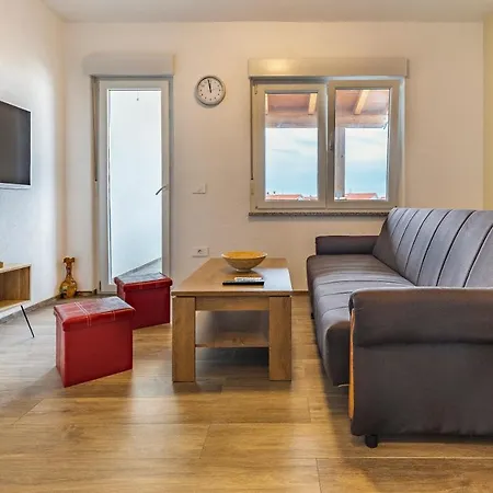 Apartman Asta