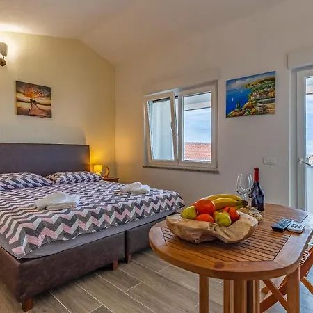 Asta Apartman