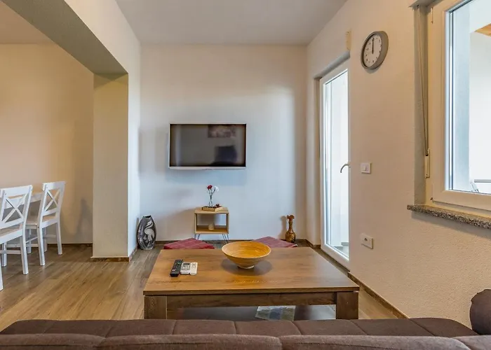 Apartman Asta