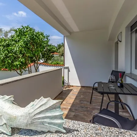 Asta Lägenhet Medulin