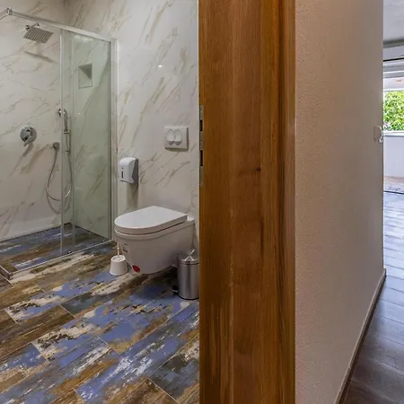 Asta Apartman