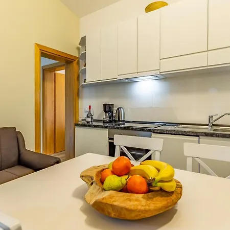 Asta Apartman